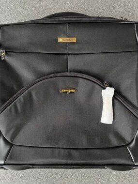 Black Samsonite briefcase